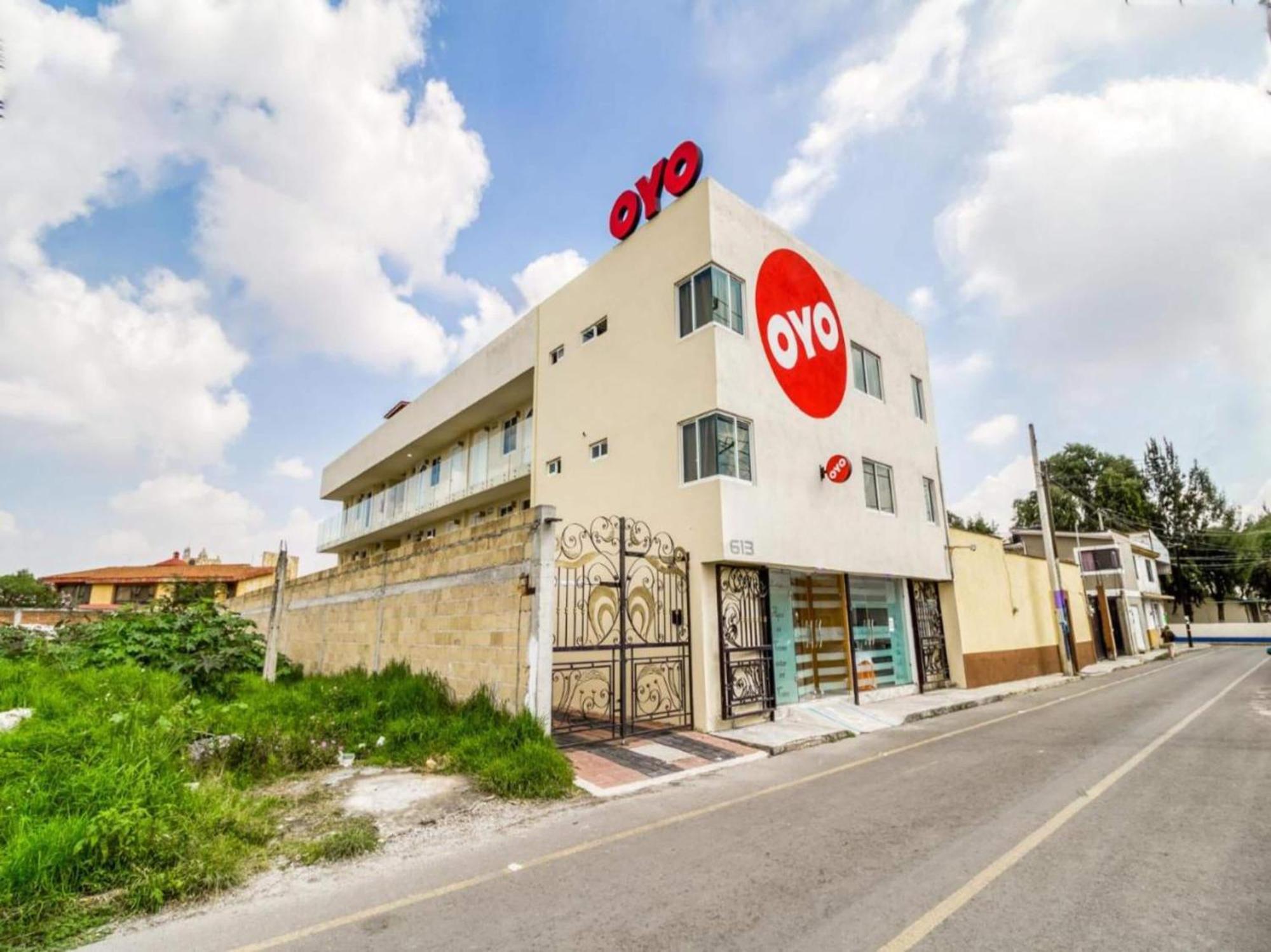 Oyo Hotel Familiar Tollan Cholula Exterior photo