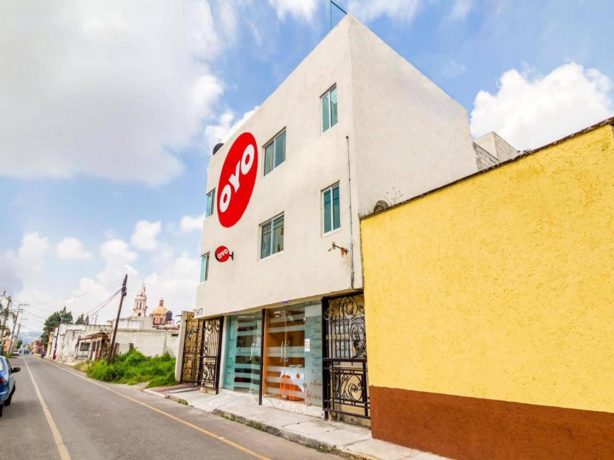 Oyo Hotel Familiar Tollan Cholula Exterior photo